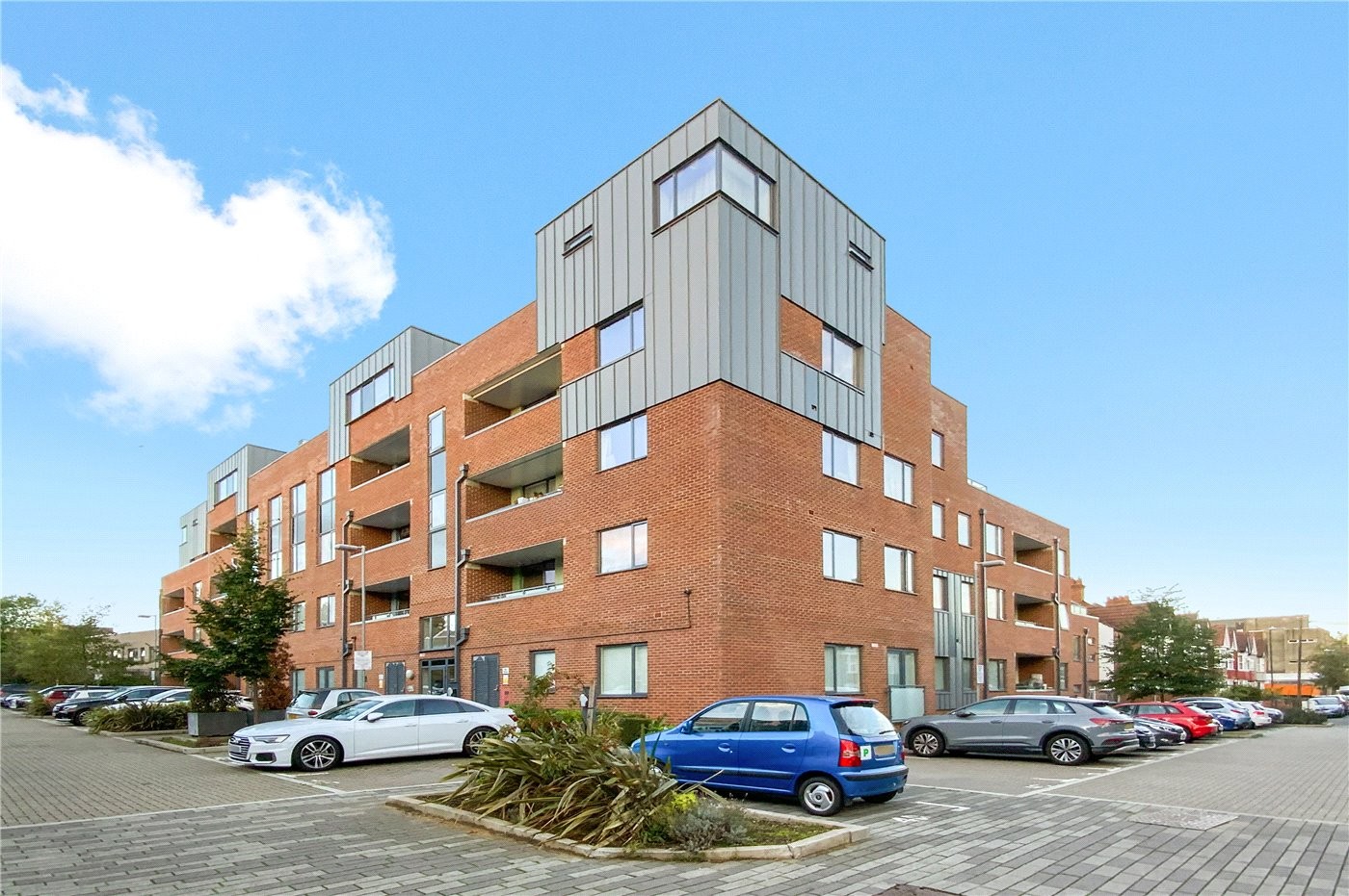 3 bedroom property for sale in Artisan Place, Wealdstone, Harrow, HA3