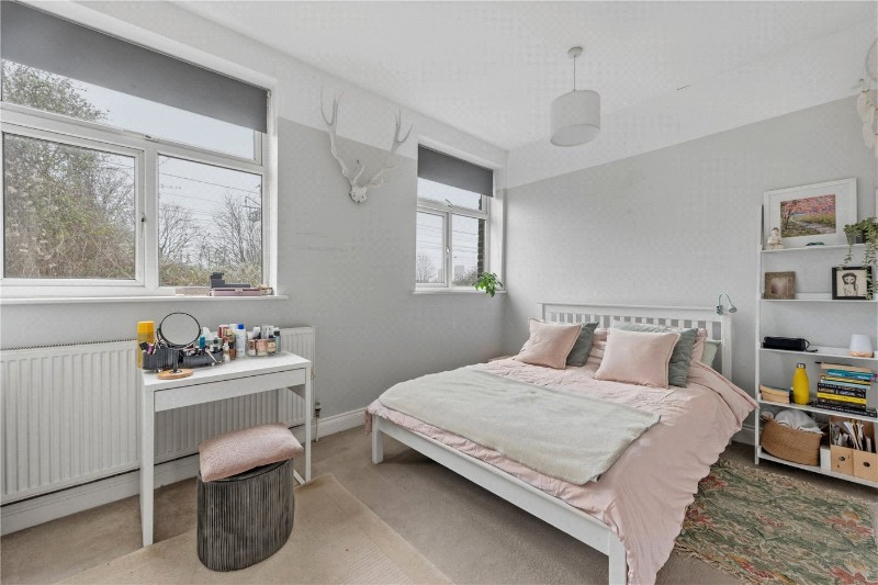 Platinum Mews, London, N15