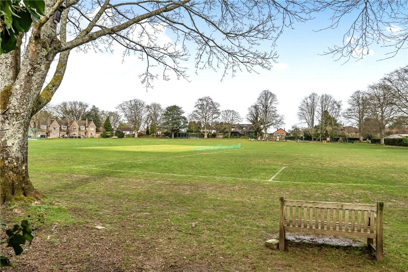 Crossways, Churt, Farnham, Surrey, GU10