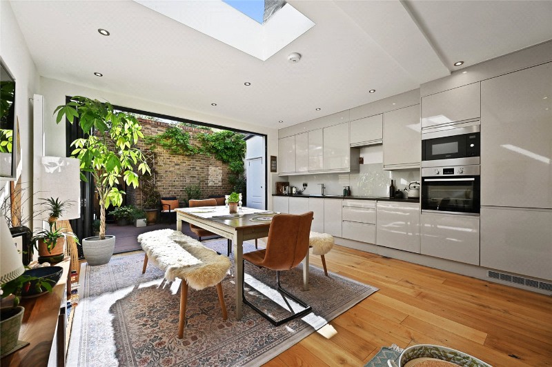 Southcombe Street, London, W14