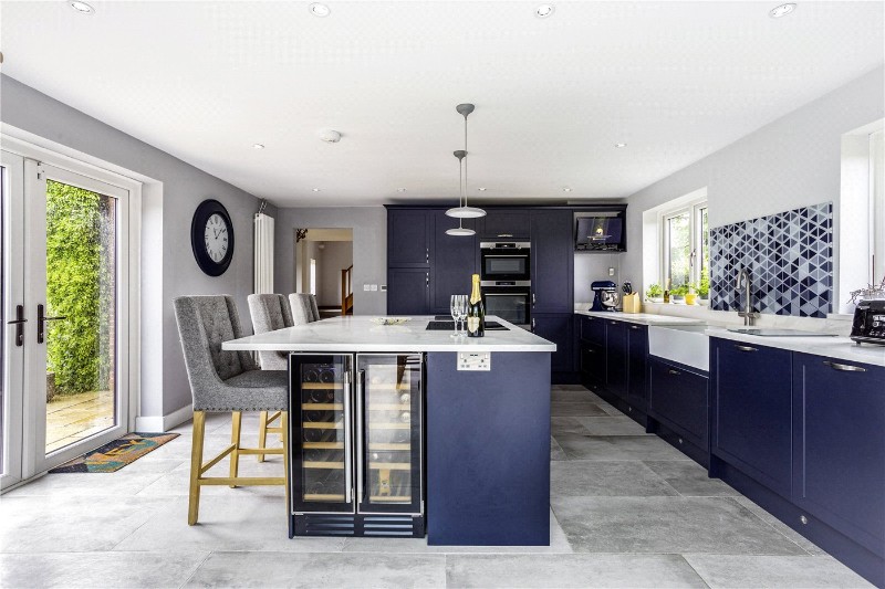 Holt End Lane, Bentworth, Alton, Hampshire, GU34