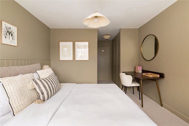 Porchester Square, London, W2
