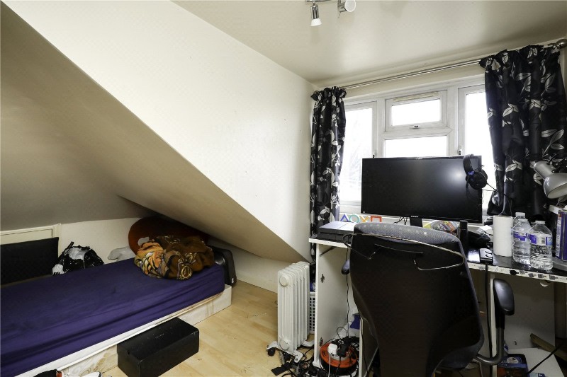 St. Dunstans Avenue, London, W3