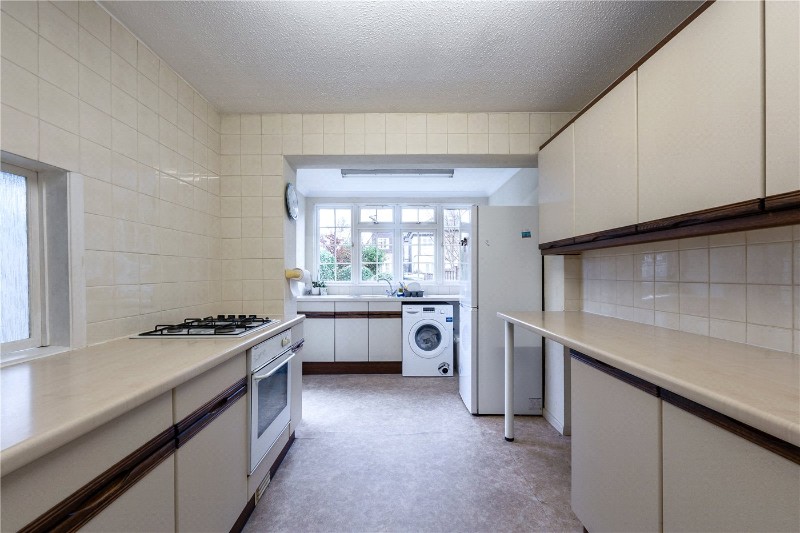 Parkway, Weybridge, Surrey, KT13