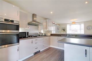 Neale Avenue, Poringland, Norwich, Norfolk, NR14