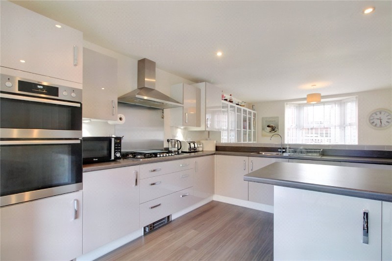 Neale Avenue, Poringland, Norwich, Norfolk, NR14