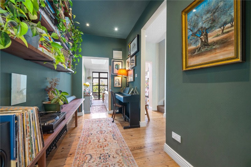 Silvester Road, East Dulwich, London, SE22