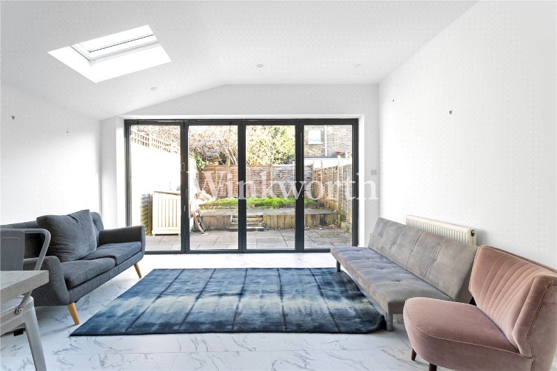 Harringay Road, London, N15