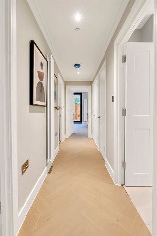 Aldrington Road, London, SW16