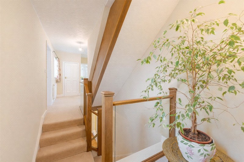 Almond Avenue, Leamington Spa, Warwickshire, CV32