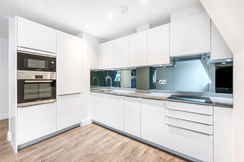 Kew Bridge Road, Brentford, TW8