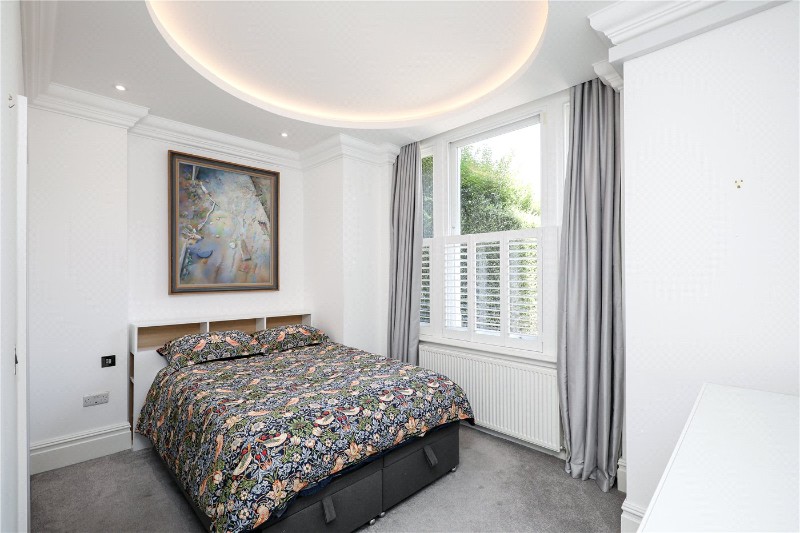 Creffield Road, London, W5
