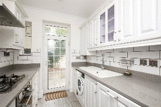 Twyford Avenue, London, W3