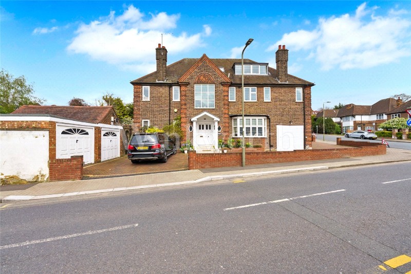 Armitage Road, London, NW11