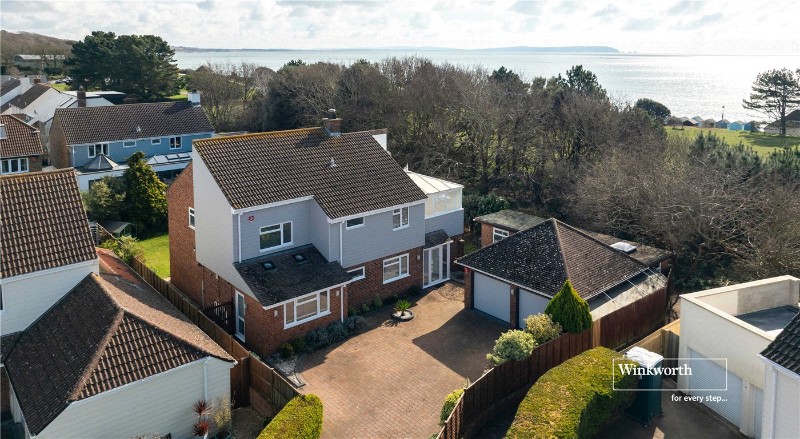 Vecta Close, Friars Cliff, Christchurch, Dorset, BH23