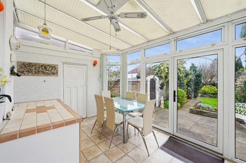 Birchwood Avenue, Beckenham, BR3