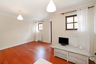 Levyne Court, Pine Street, Clerkenwell, EC1R