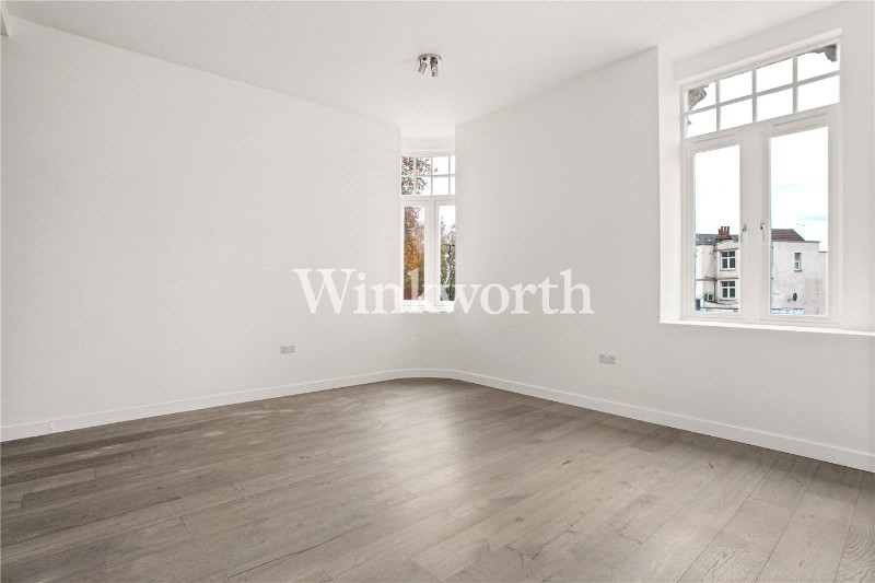 Frobisher Road, London, N8