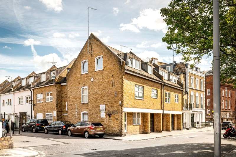 Ruston Mews, London, W11