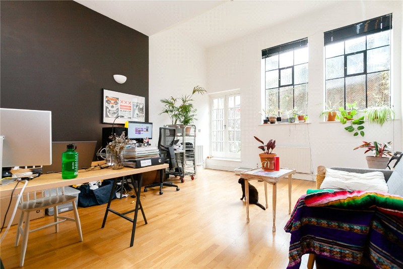 Montague Court, Hackney, London, E8
