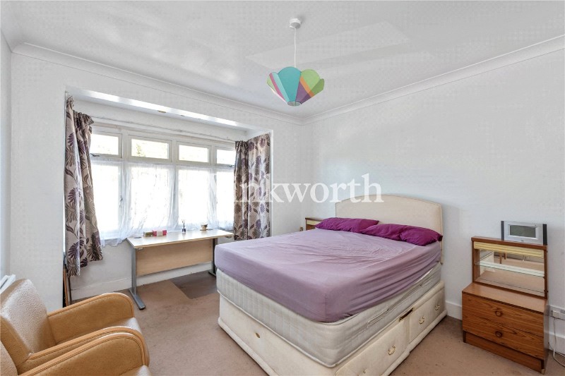 Ash Grove, London, N13