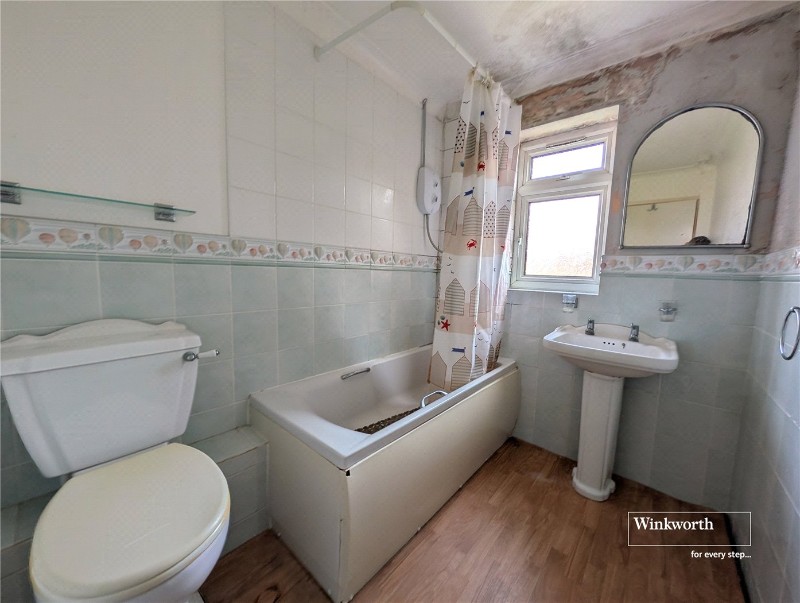 The Lawns, Waterford Road, Highcliffe, Dorset, BH23