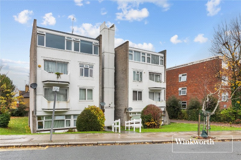 Nether Street, London, N3