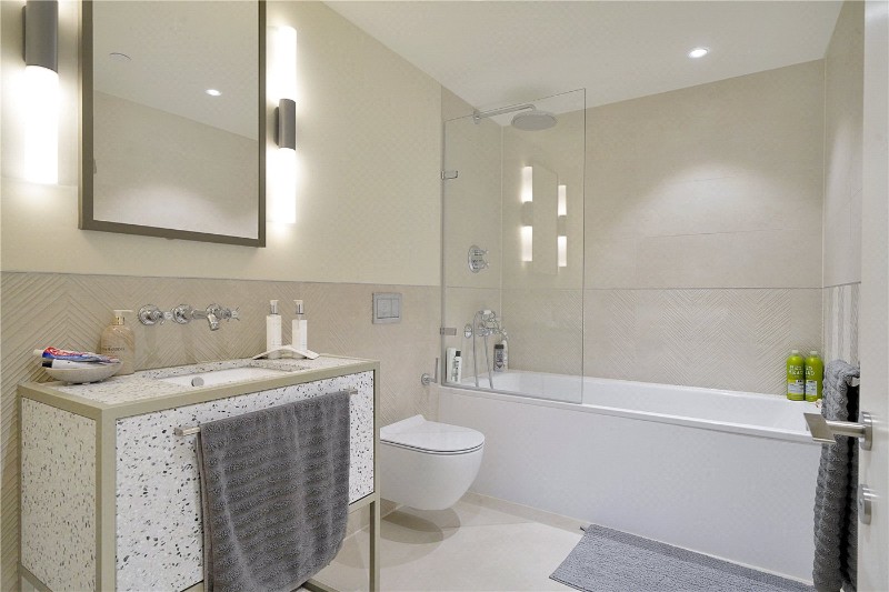 Farnfield Close, London, N8