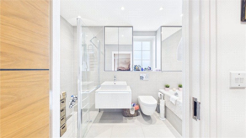 Ashridge Close, Finchley, London, N3