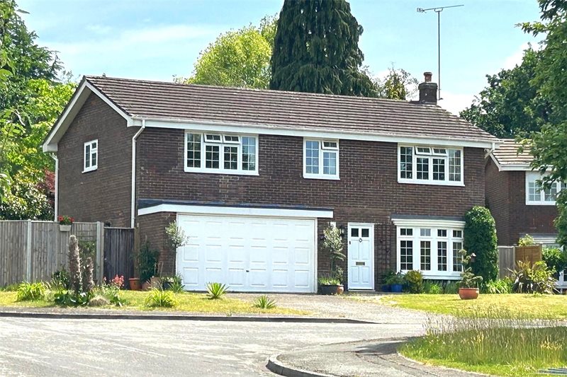 The Ridings, Liss, Hampshire, GU33