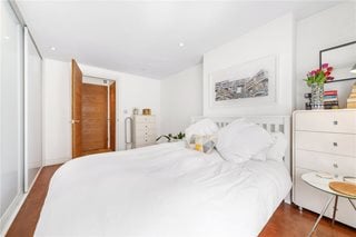 East Dulwich Grove, London, SE22