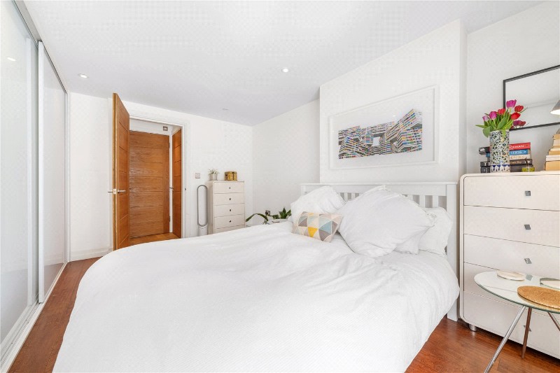 East Dulwich Grove, London, SE22