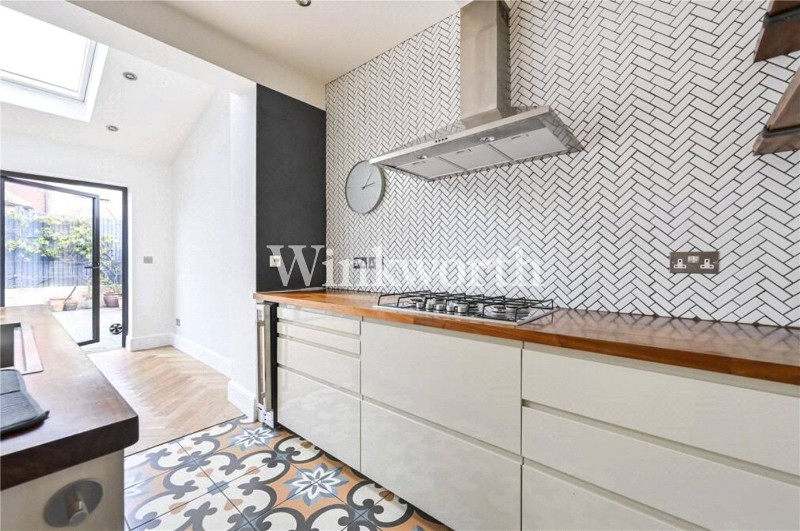 Dunbar Road, London, N22