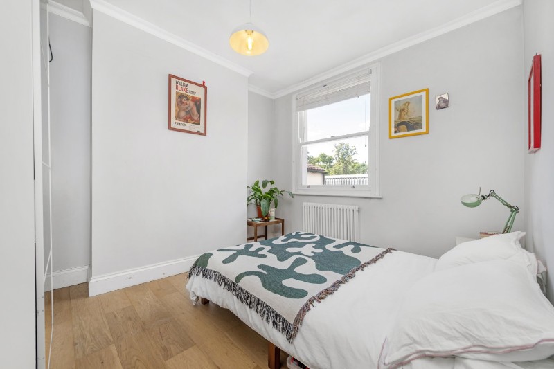 Lyndhurst Way, Peckham Rye, London, SE15