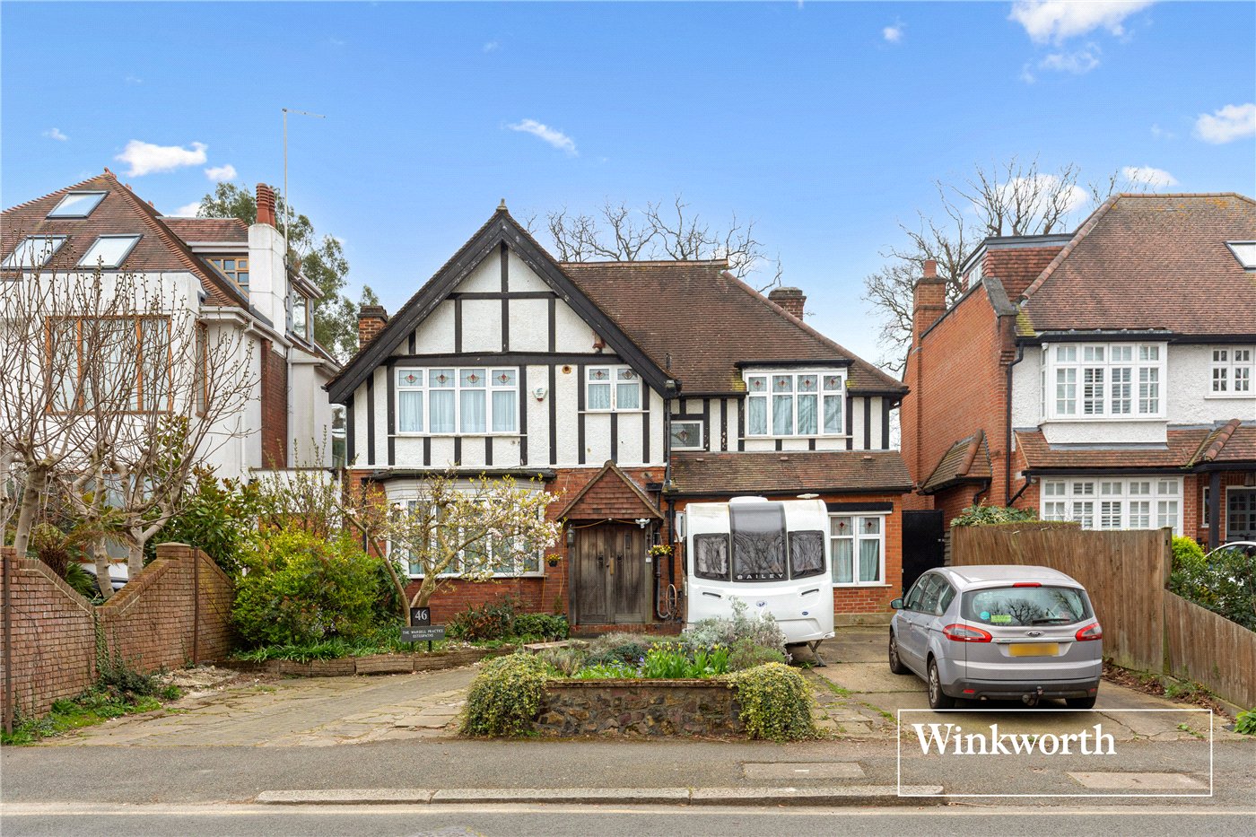 Dollis Avenue, Finchley, London, N3