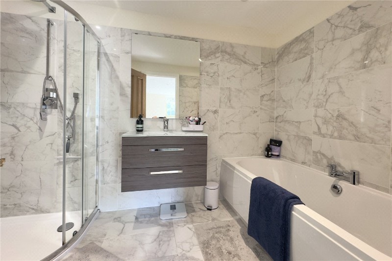 Denham Lane, Chalfont St. Peter, Gerrards Cross, Buckinghamshire, SL9