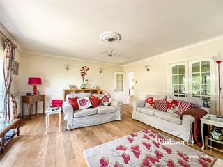 Greenwood Avenue, Ferndown, BH22