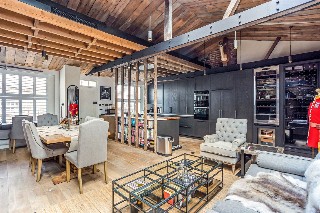 Holland Park Mews, Holland Park, London, W11