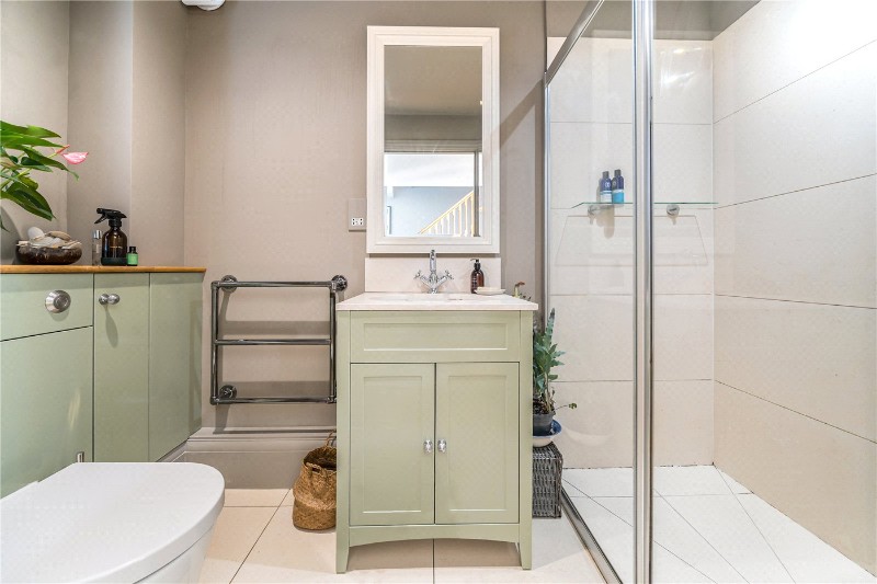 Fullers Road, Rowledge, Farnham, Surrey, GU10