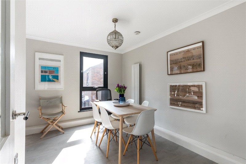 Westerdale Court, Highbury, N5