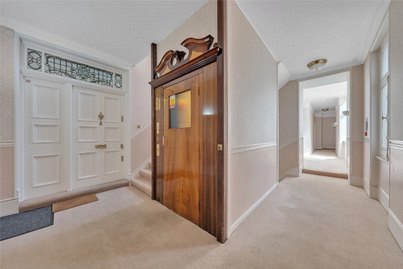 Vale Court, Maida Vale, London, W9