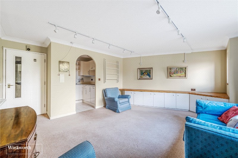 Fishers Lane, London, W4