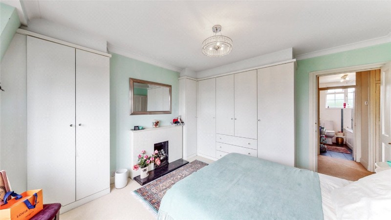 St. Mark&#39;s Hill, Surbiton, KT6