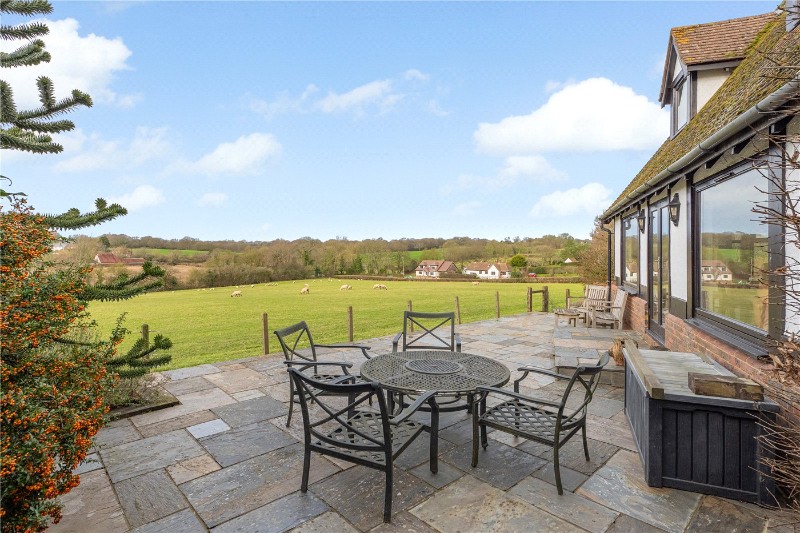 Rectory Close, Woodchurch, Ashford, Kent, TN26