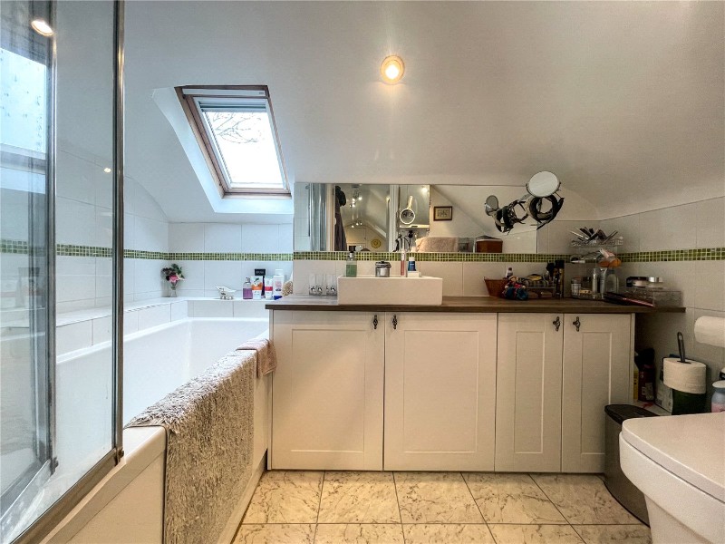 Lower Buckland Road, Lymington, Hampshire, SO41