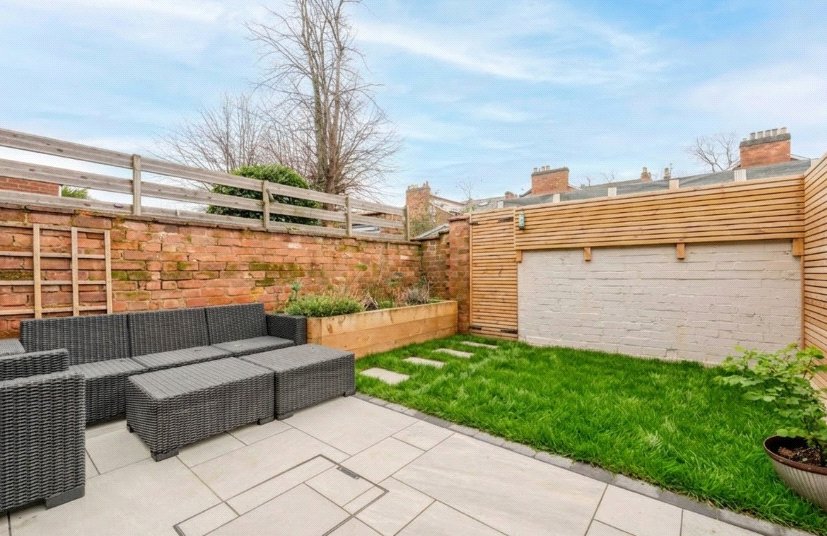 Garden To Rear