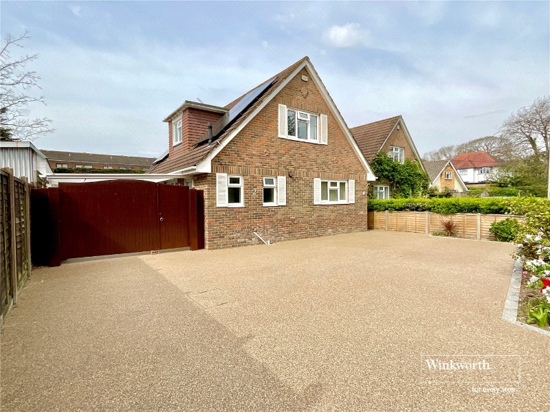 Chewton Common Road, Highcliffe, Christchurch, Dorset, BH23