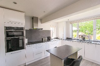 Cotswold Avenue, Rayleigh, Essex, SS6