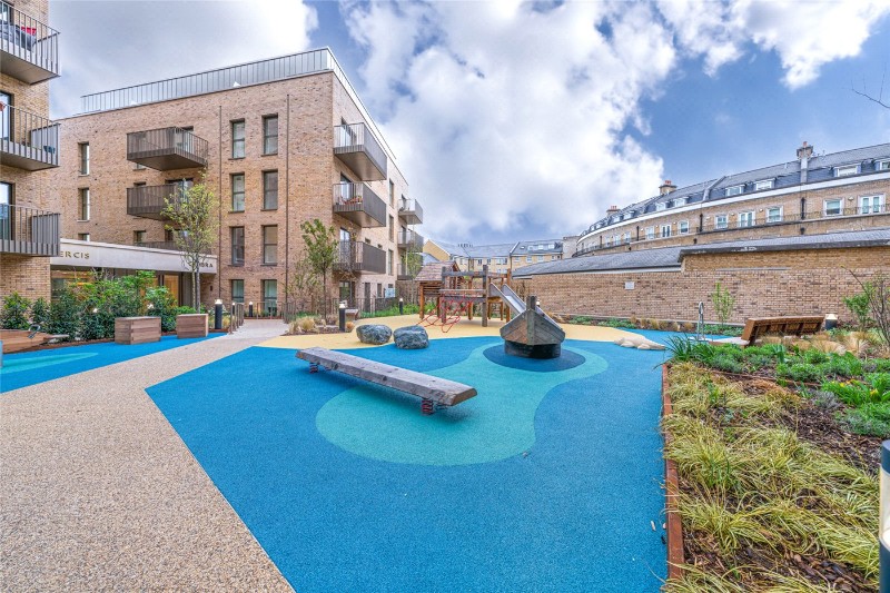 Watermeadow Lane, London, SW6