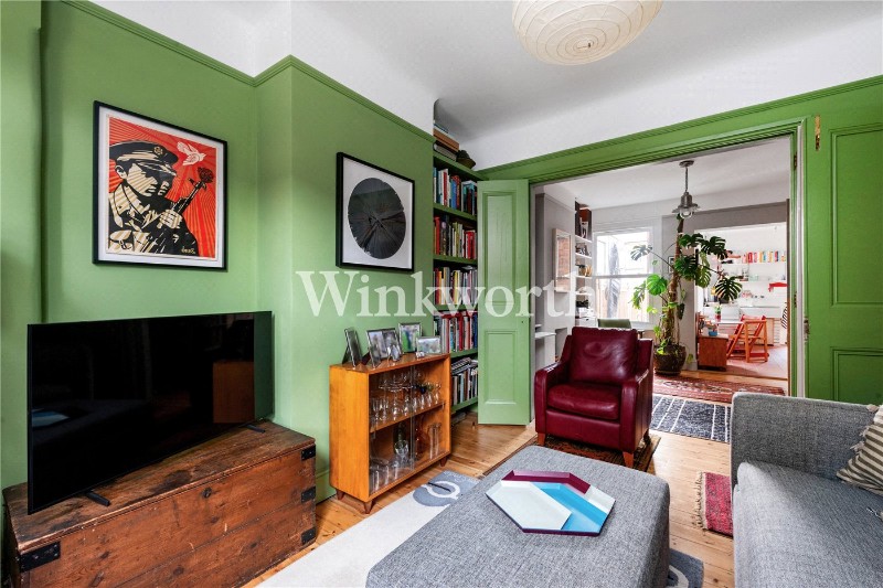 Lymington Avenue, London, N22